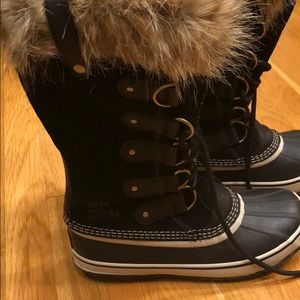 Sorel Shoes - Joan of Arctic faux fur trimmed boots Sorel Shoes - Joan of Arctic faux fur trimmed boots